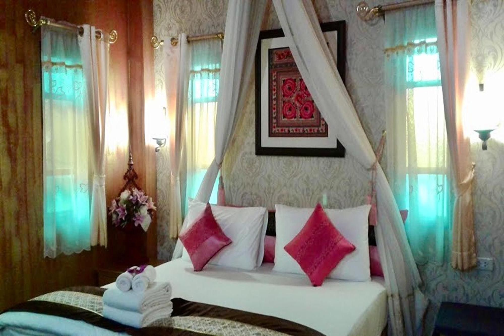 Amethyst Hotel Chiang Mai Bagian luar foto