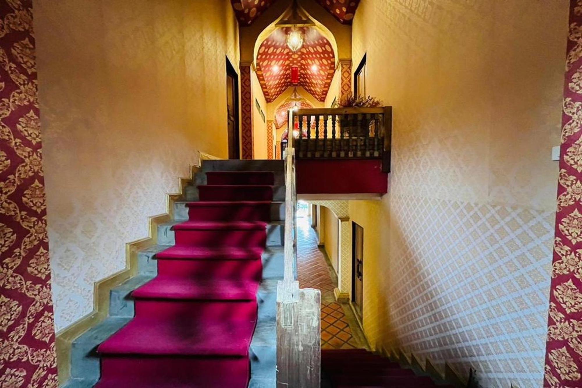 Amethyst Hotel Chiang Mai Bagian luar foto